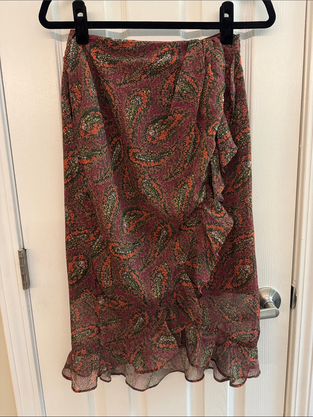 THE KORNER • ANTHROPOLOGIE Paisley Print Ruffle Trim Midi Skirt Size 36 (S) NWT